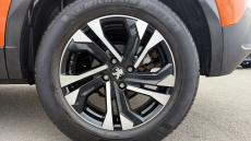 Peugeot 2008 1.2 PureTech Allure Premium 5dr Petrol Estate